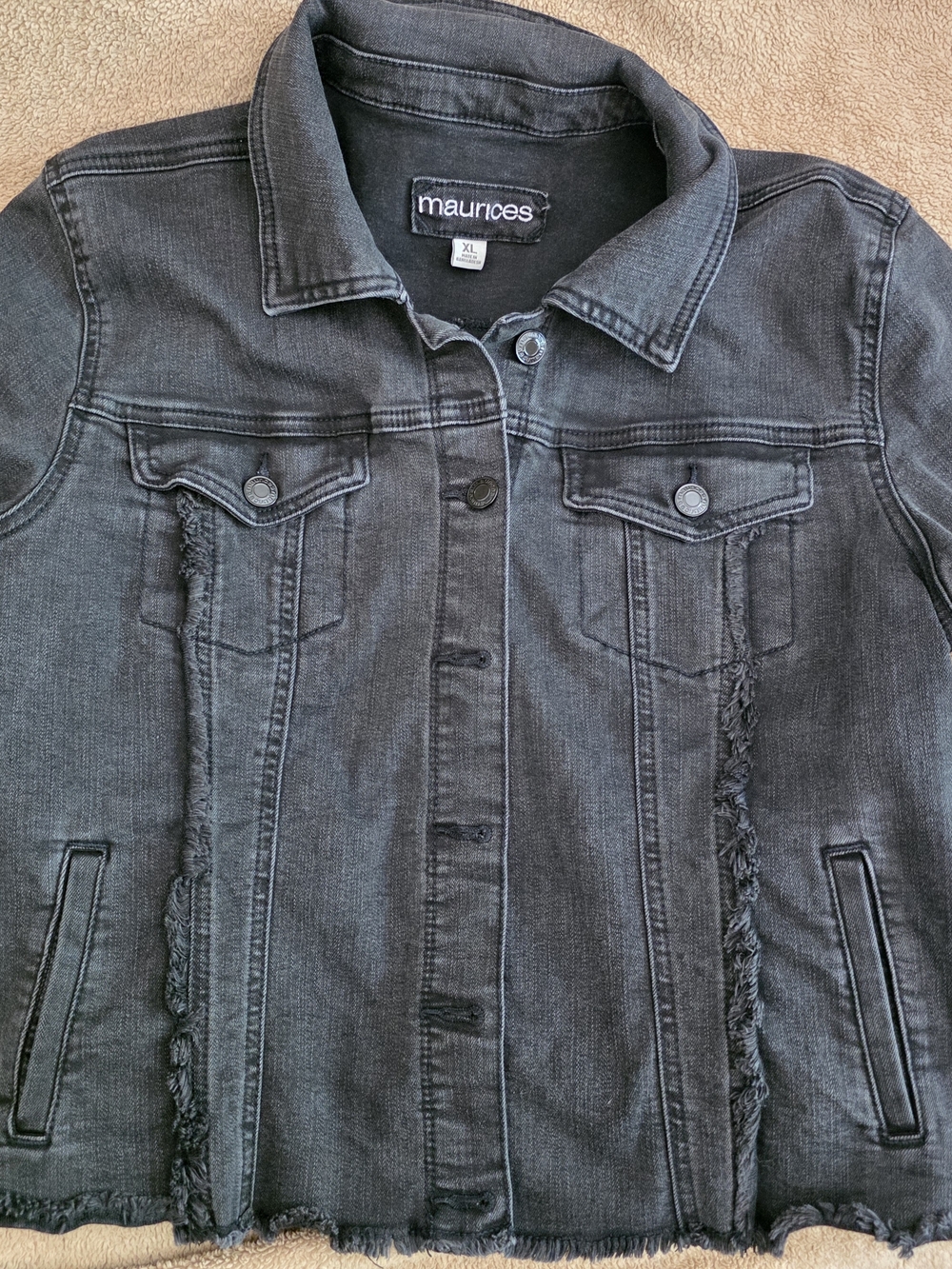 Maurices Black Distressed Denim Jacket Classic Fringe Button Pockets Layer XL - Picture 9 of 9